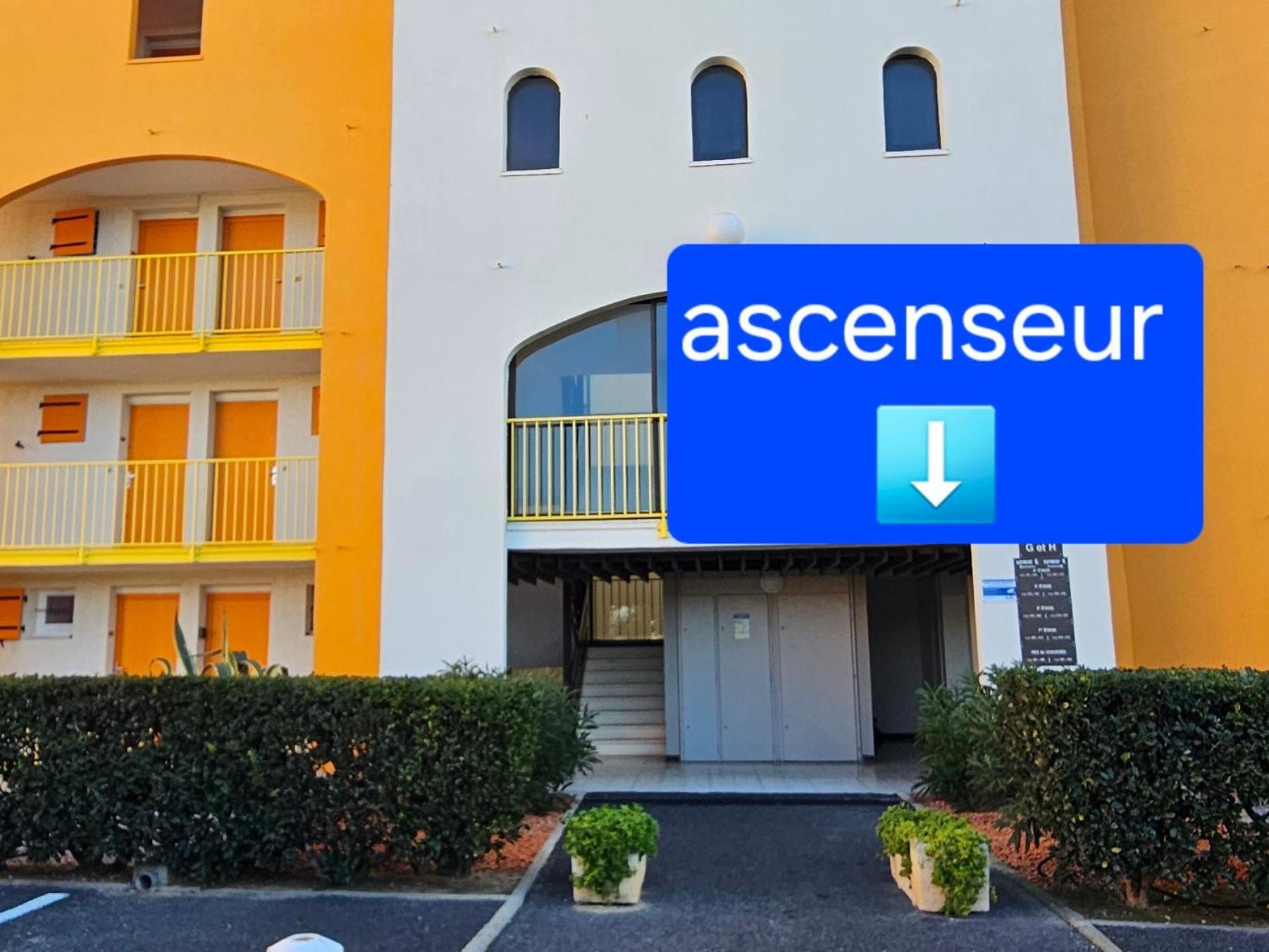 Appartement Vue Mer,Acces Direct Plage,Fibre,Clim,Parking Public Gratuit Le Barcares Phòng bức ảnh